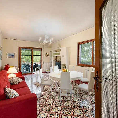 Vila Louise Sorrento