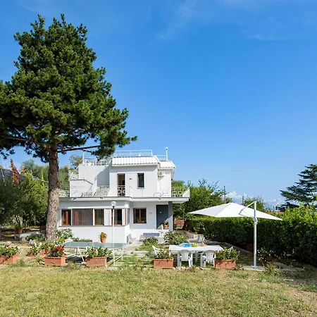Villa Louise Sorrento