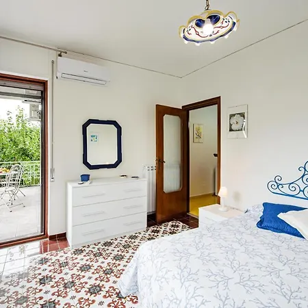 Louise Villa Península Sorrentina