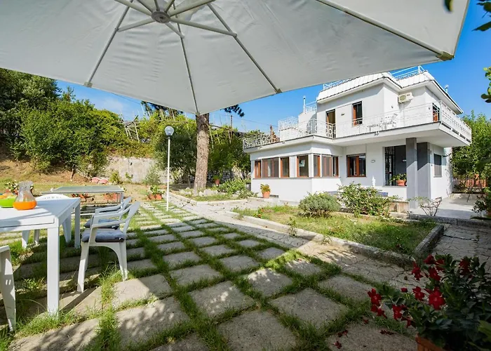 Villa Louise Sorrento